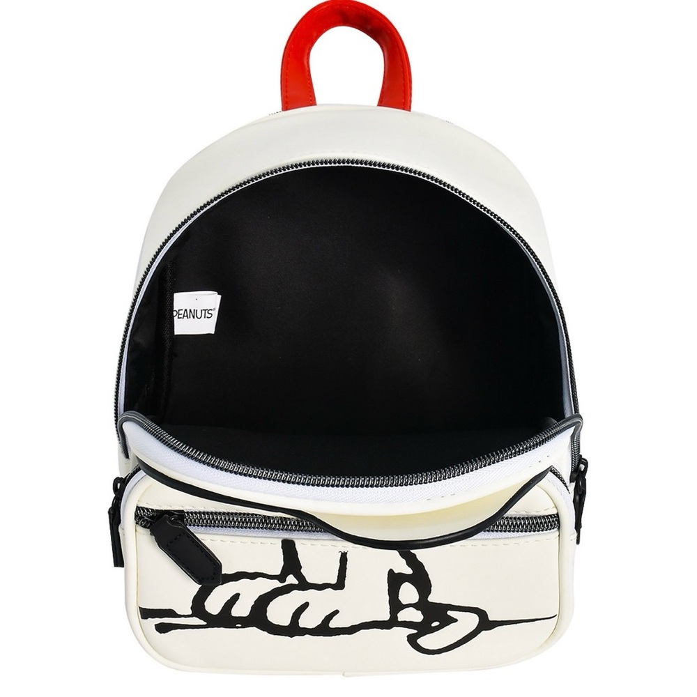 Snoopy mini backpack! - Picture 7 of 7